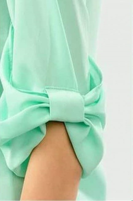 The bow sleeves