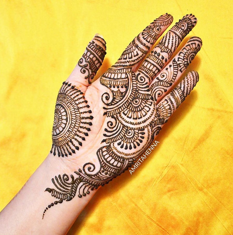 Stylish Henna Mehndi Designs for Hand